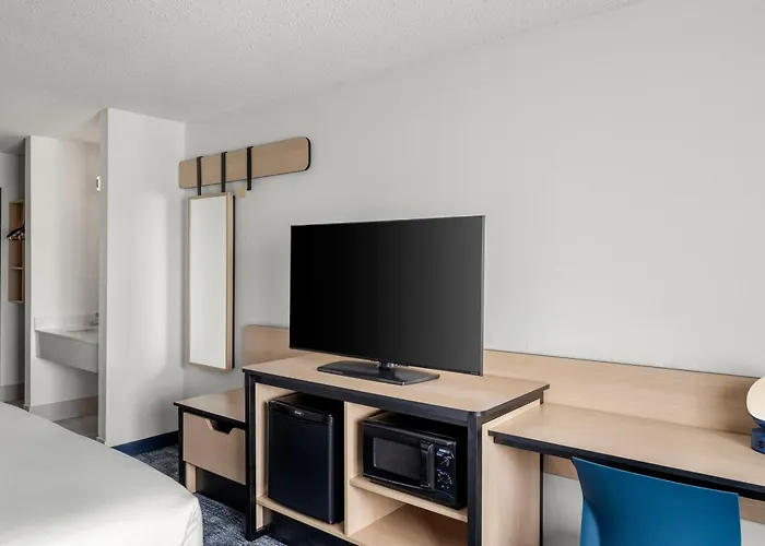 Express By Marriott-